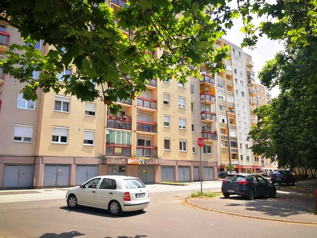 Kiadó lakás Debrecen, Újkert 54 nm