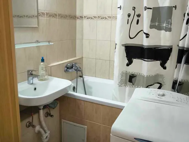Kiadó lakás Debrecen, Belváros, Bethlen u  35 nm