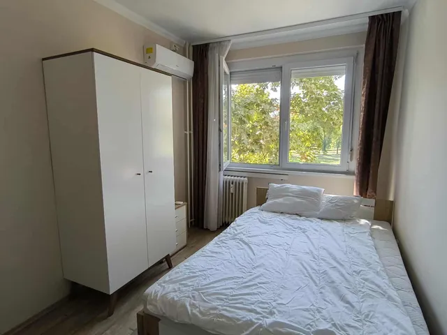 Kiadó lakás Debrecen, Egyetemváros, Komlóssy út 45 nm