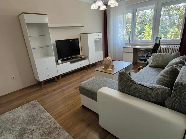 Kiadó lakás Debrecen, Egyetemváros 45 nm