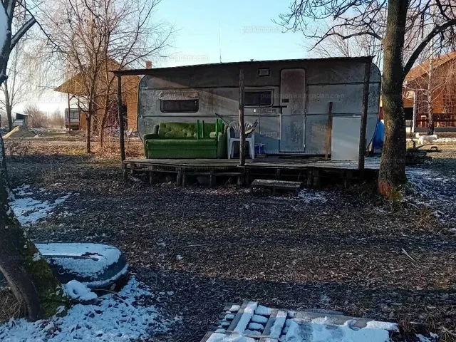 Eladó telek Mezőtúr, Vízközikert, Part 1000 nm