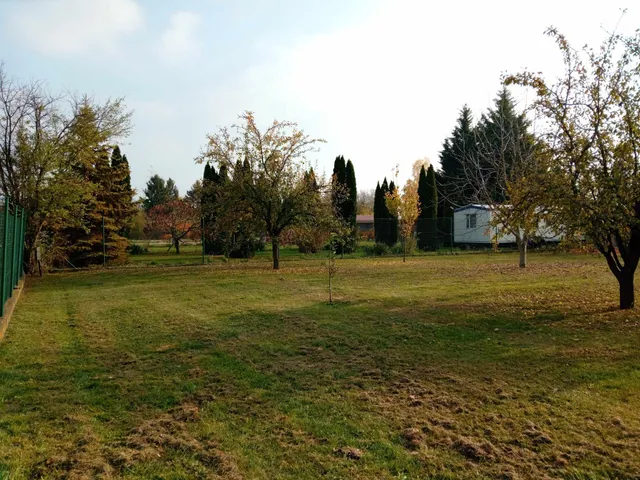 Eladó telek Mezőtúr, Vízközikert, Vakota zug 1600 nm