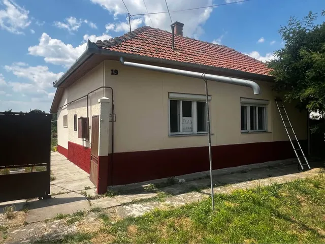 Eladó ház Gyomaendrőd, Gyoma 90 nm