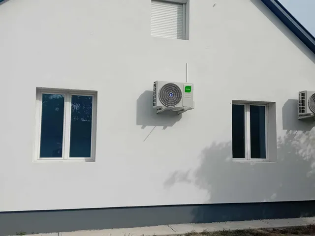 Eladó ház Szarvas, Benka  90 nm