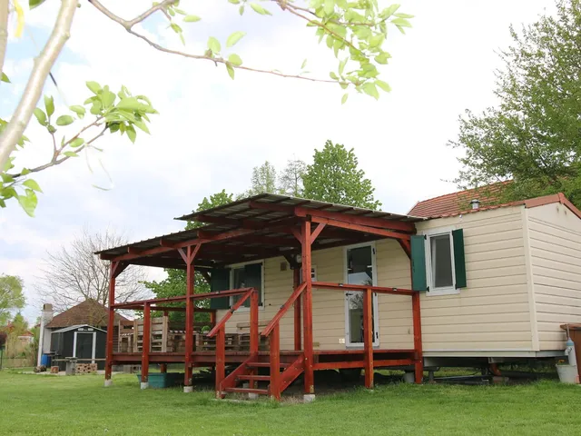 Eladó üdülő és hétvégi ház Szarvas, Nagyfoki 35 nm