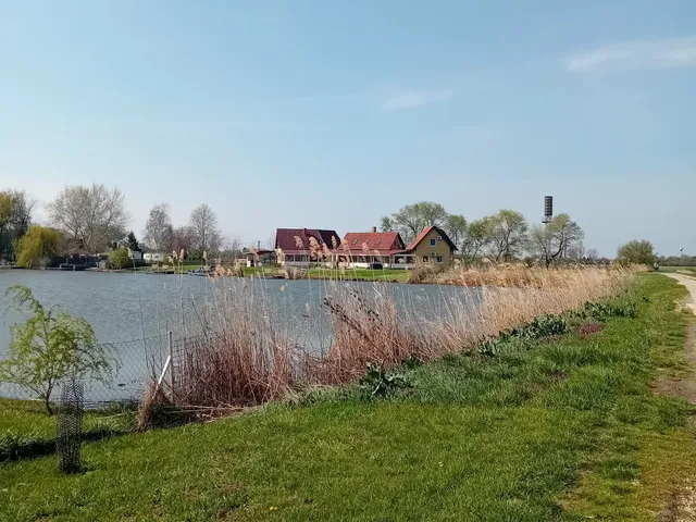 Eladó telek Szarvas 894 nm