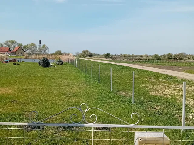 Eladó telek Szarvas, Nagyfoki  894 nm