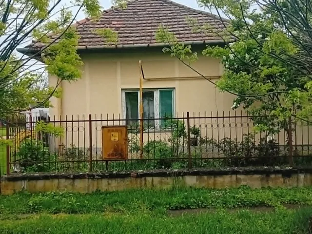 Eladó ház Gyomaendrőd, Gyoma 85 nm