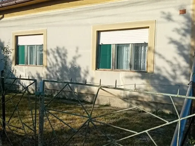 Eladó ház Gyomaendrőd, Gyoma 100 nm