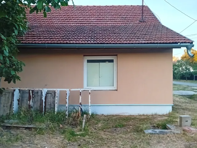 Eladó ház Gyomaendrőd, Gyoma, Budai Nagyantal 95 nm