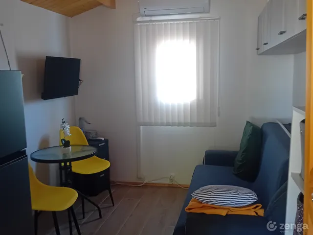 Eladó nyaraló Mezőtúr, Vízközikert, Méherzug 24 nm