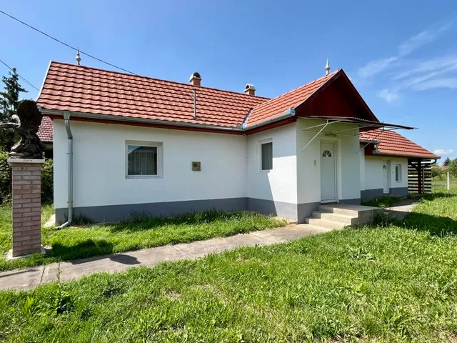 Eladó ház Szentmártonkáta 70 nm