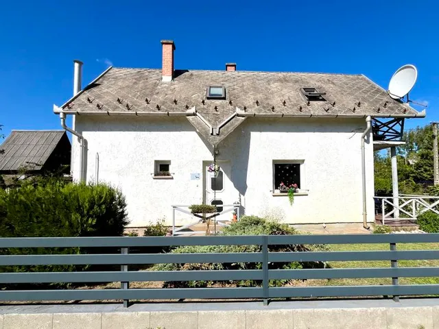 Eladó üdülő és hétvégi ház Tápiószentmárton 80 nm