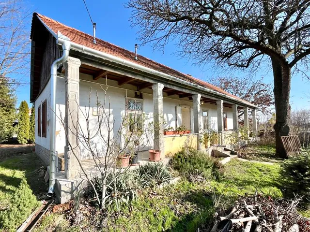 Eladó ház Tápiószentmárton 65 nm