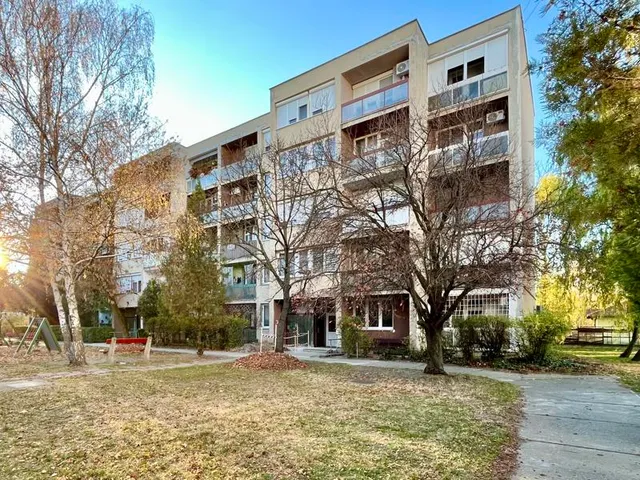 Eladó lakás Nagykáta 67 nm