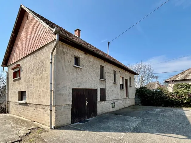 Eladó ház Szentmártonkáta 110 nm