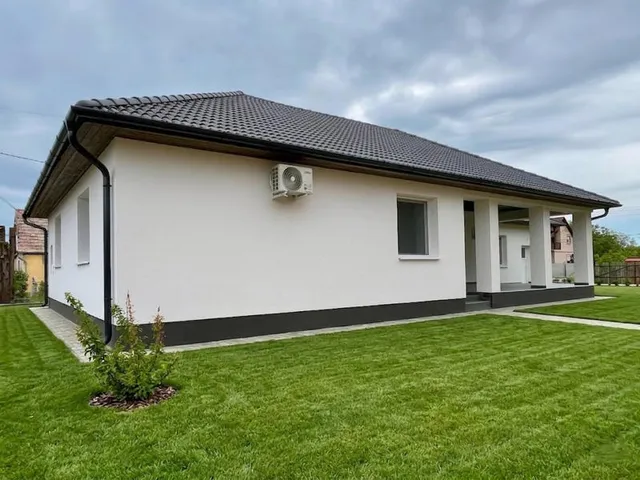 Eladó ház Tápióság 115 nm