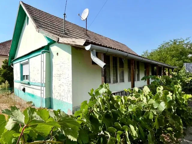 Eladó ház Tápióbicske 50 nm