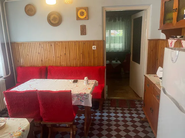 Eladó ház Debrecen, Homokkert, Szab 260 nm