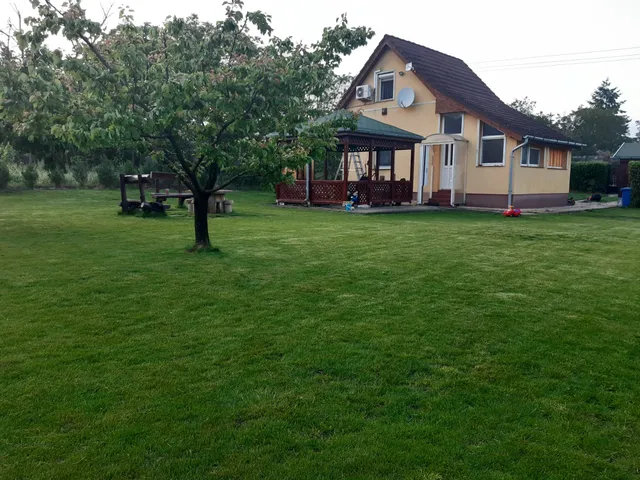 Eladó ház Debrecen, Biczó István-kert 45 nm