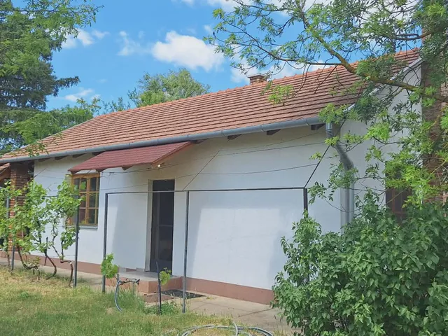 Eladó ház Debrecen, Méhészkert 70 nm