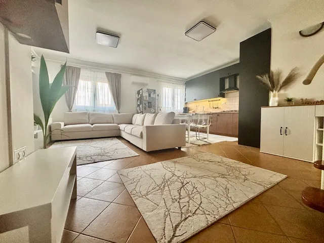 Eladó lakás Budapest XVIII. kerület 74 nm