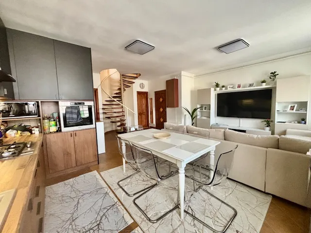 Eladó lakás Budapest XVIII. kerület 74 nm