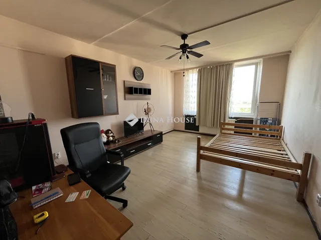 Eladó lakás Budapest X. kerület 76 nm