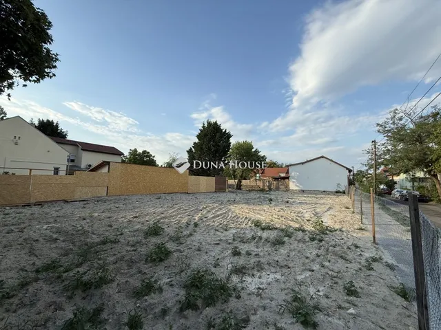 Eladó telek Budapest XIX. kerület, Áchim András utca 533 nm
