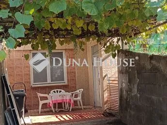 Eladó telek Budakeszi, Domb utca 610 nm