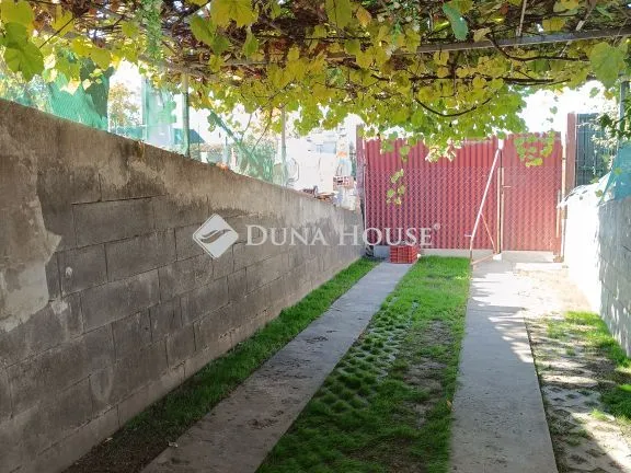 Eladó telek Budakeszi, Domb utca 610 nm