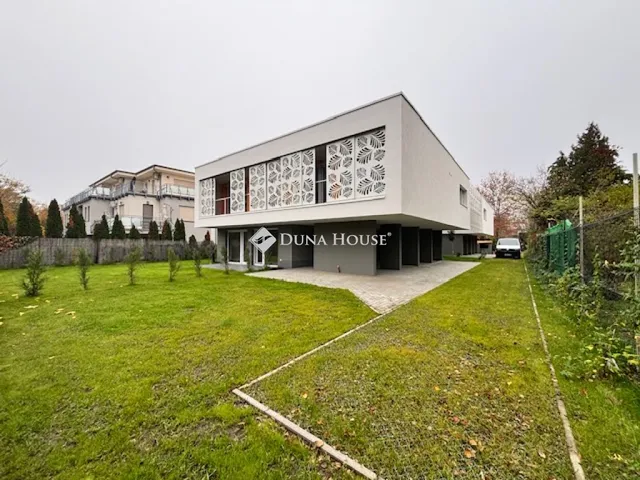 Eladó lakás Zamárdi 71 nm