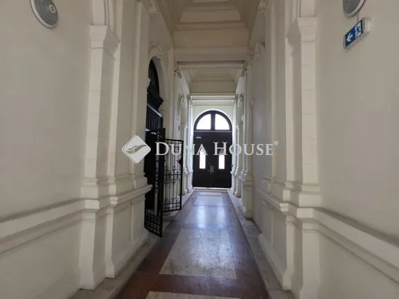 Kiadó lakás Budapest VI. kerület 80 nm