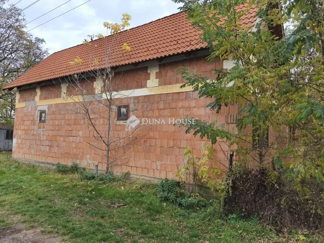 Eladó ház Tiszadob, Damjanich utca 183 nm