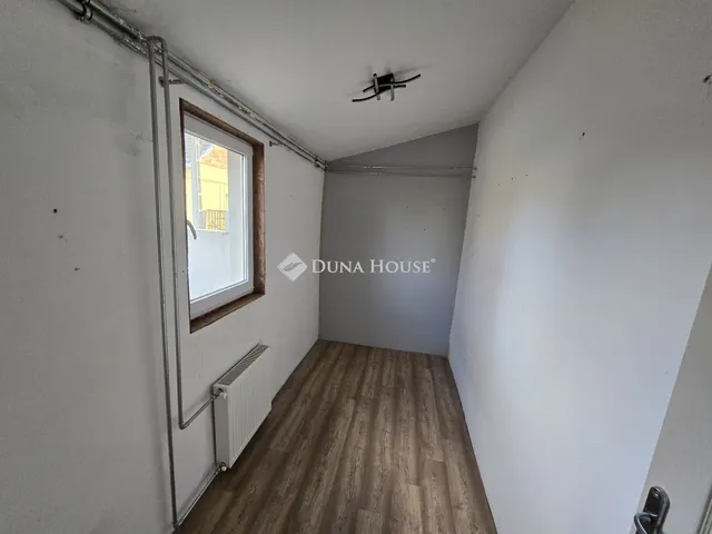 Eladó ház Szeged, Álmos köz 96 nm