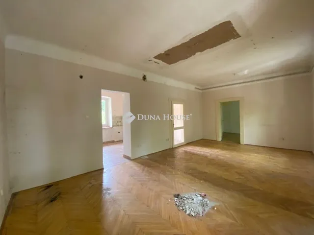 Eladó lakás Budapest XIX. kerület, Mészáros Lőrinc utca 56 nm