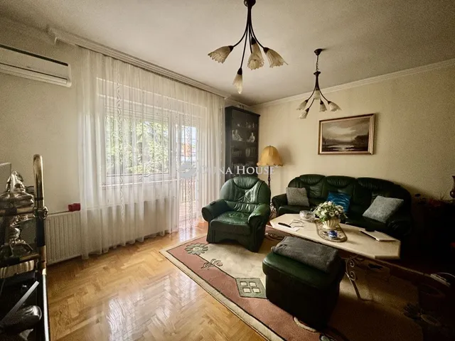 Eladó ház Budapest XIV. kerület, Mogyoródi út 109 nm