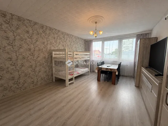 Eladó lakás Budapest XXI. kerület, Kossuth Lajos utca 56 nm