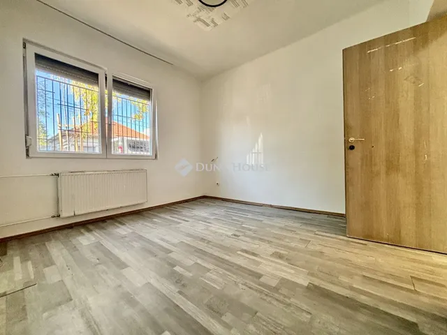 Eladó ház Budapest XVIII. kerület, Kisfaludy utca 62 nm