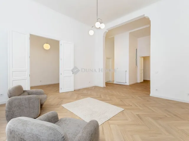 Eladó lakás Budapest XI. kerület, Bartók Béla út 109 nm