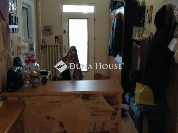 Eladó ház Budapest XVI. kerület, Timur utca 120 nm