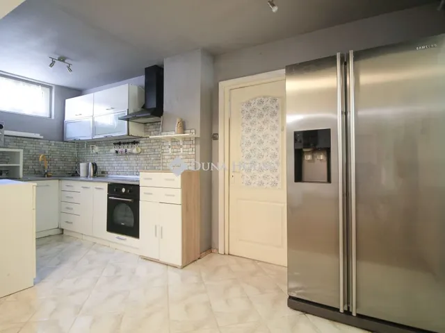 Eladó ház Kerepes 140 nm