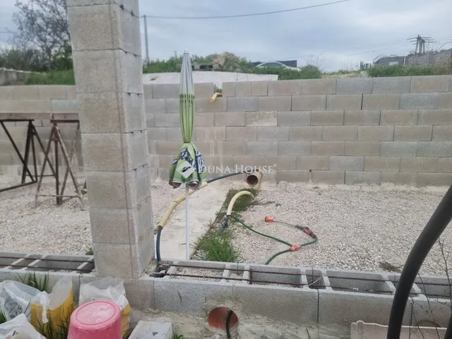 Eladó telek Dorog 1062 nm