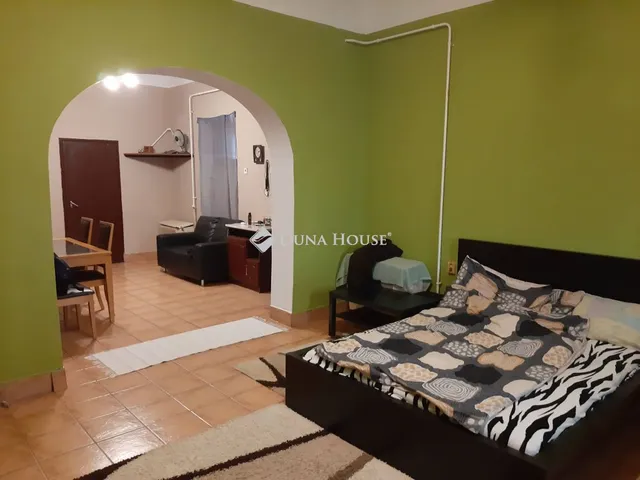 Eladó ház Pusztamonostor 295 nm
