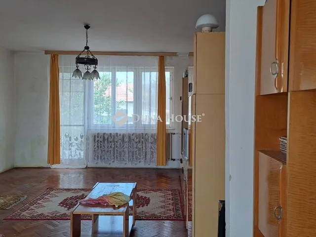 Eladó ház Jászberény 140 nm