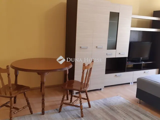 Kiadó lakás Jászberény 54 nm