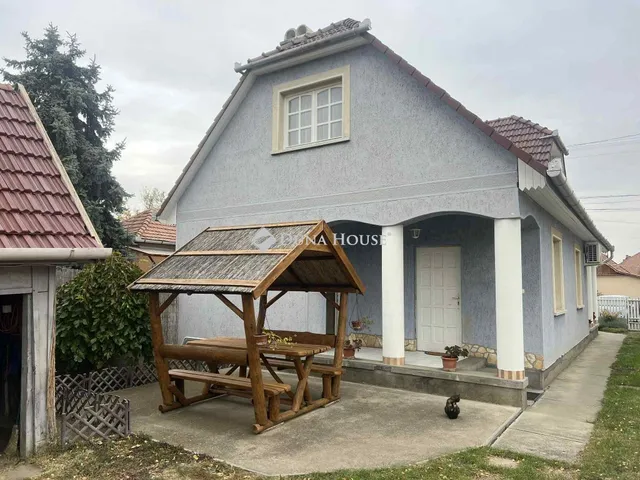 Eladó ház Jászapáti 115 nm