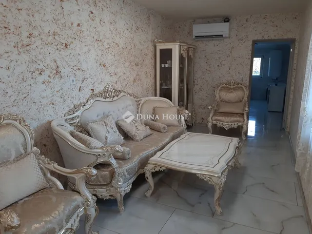 Eladó ház Tura 110 nm