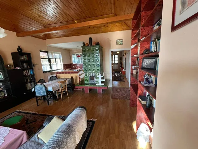 Eladó ház Kismaros 190 nm