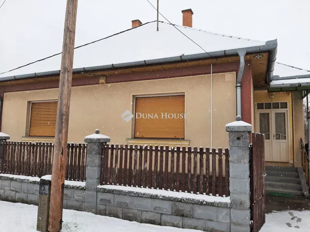 Eladó ház Tura 110 nm